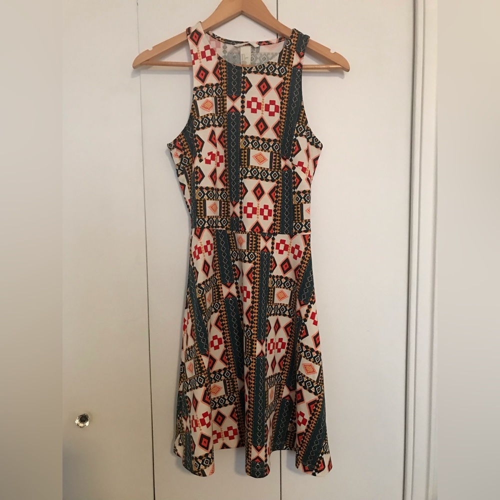 Womens Size Small, H&M, Southwestern Aztec Style Sleeveless Racerback Dress
